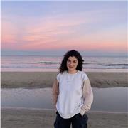 Doy clases particulares para ayudar a los más pequeños en avanzar con las materias escolares